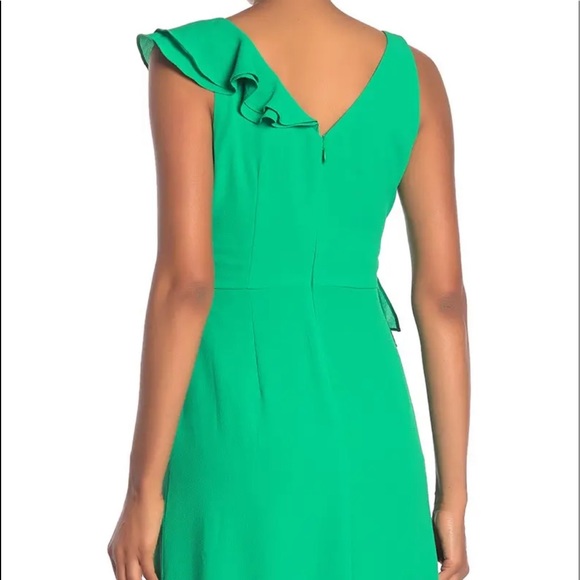 NWT Maggy London 💚 Green Ruffle V-Neck Dress 10 - Picture 8 of 8